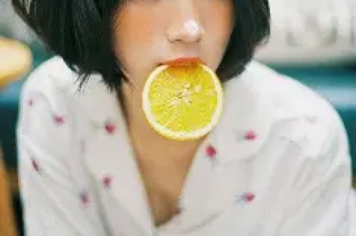 百万粉网红自导自演遭勒索后自杀！律师：可能被刑事追责