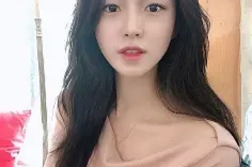 百万网红一条广告提成 500 元掀桌子不干了！